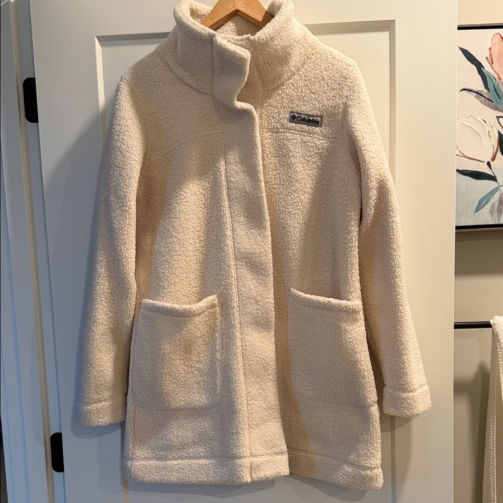 Columbia Women's Tan Teddy Jacket
